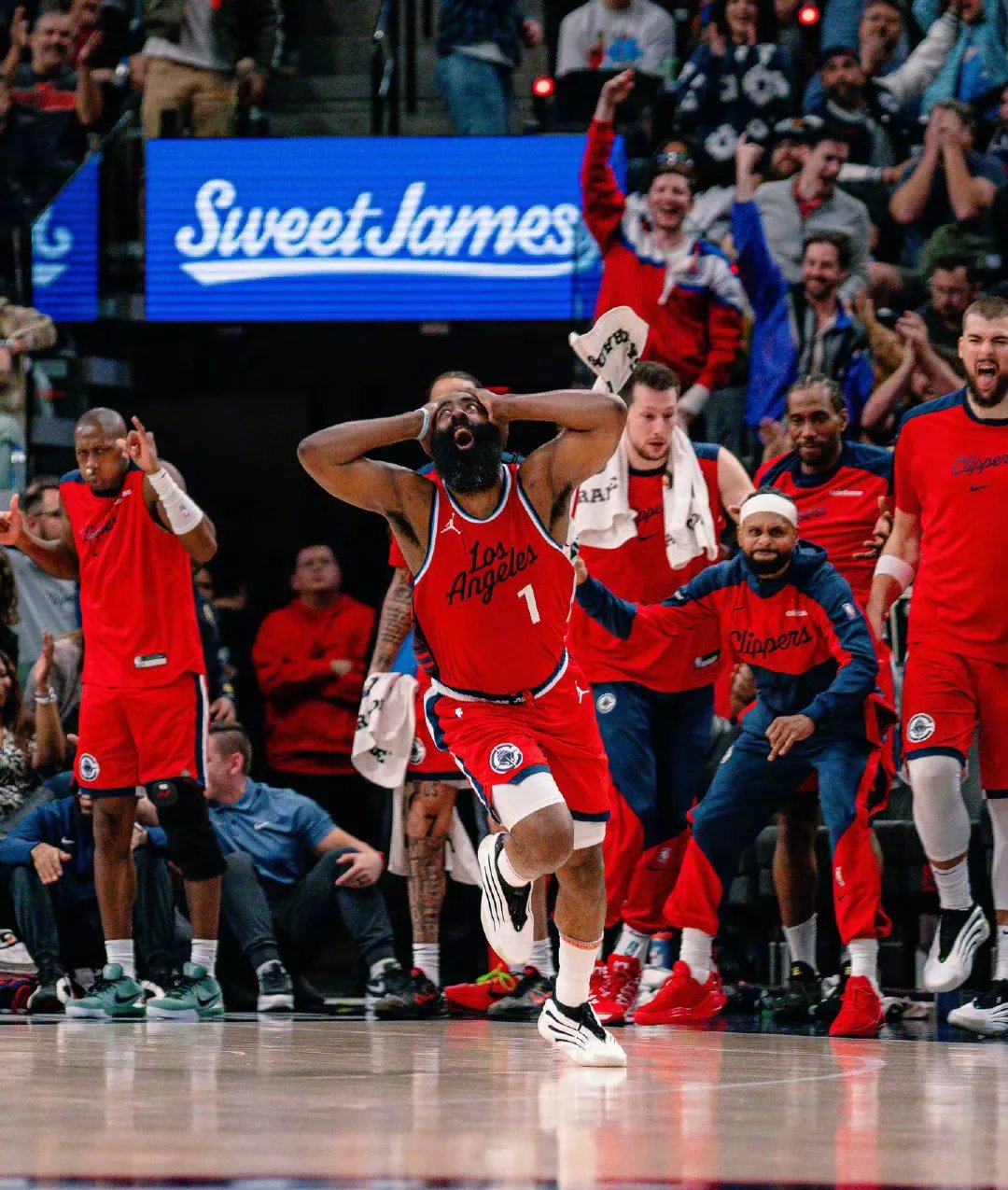 洛杉矶快船迎NBA季后赛关键赛，赛后豪取连胜，话题不断，高层口径保持一致的简单介绍lol注册平台